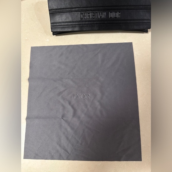 CHRISTIAN DIOR BLUE AND TORTOISE SUNGLASSES - Picture 6 of 6